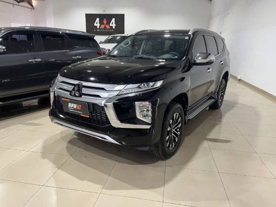 MITSUBISHI PAJERO SPORT 2.4 16V MIVEC TURBO DIESEL HPE AWD AUTOMÁTICO